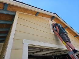 Affordable Siding Repair and Maintenance Services in Leawood, KS